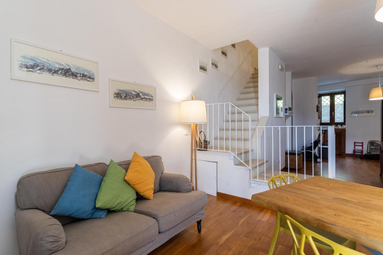Casa Dell'Escursionista Bed & Breakfast Cerchiara di Calabria ภายนอก รูปภาพ