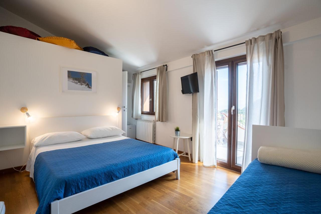 Casa Dell'Escursionista Bed & Breakfast Cerchiara di Calabria ภายนอก รูปภาพ