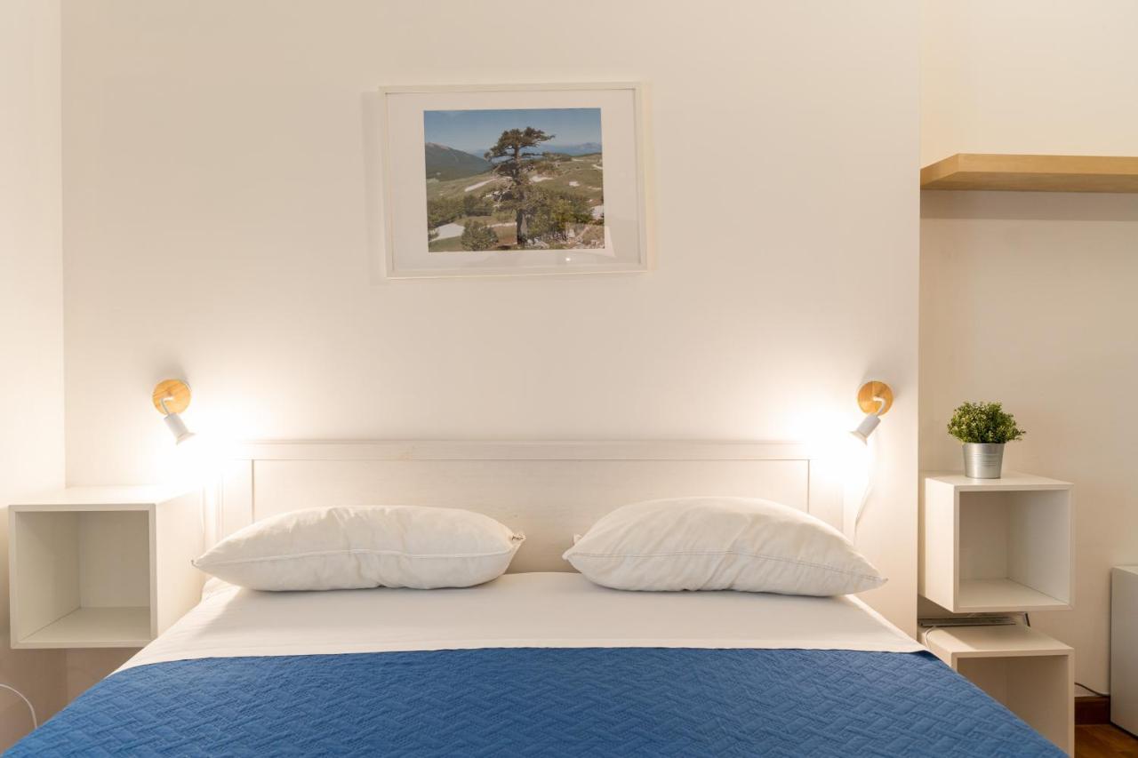 Casa Dell'Escursionista Bed & Breakfast Cerchiara di Calabria ภายนอก รูปภาพ