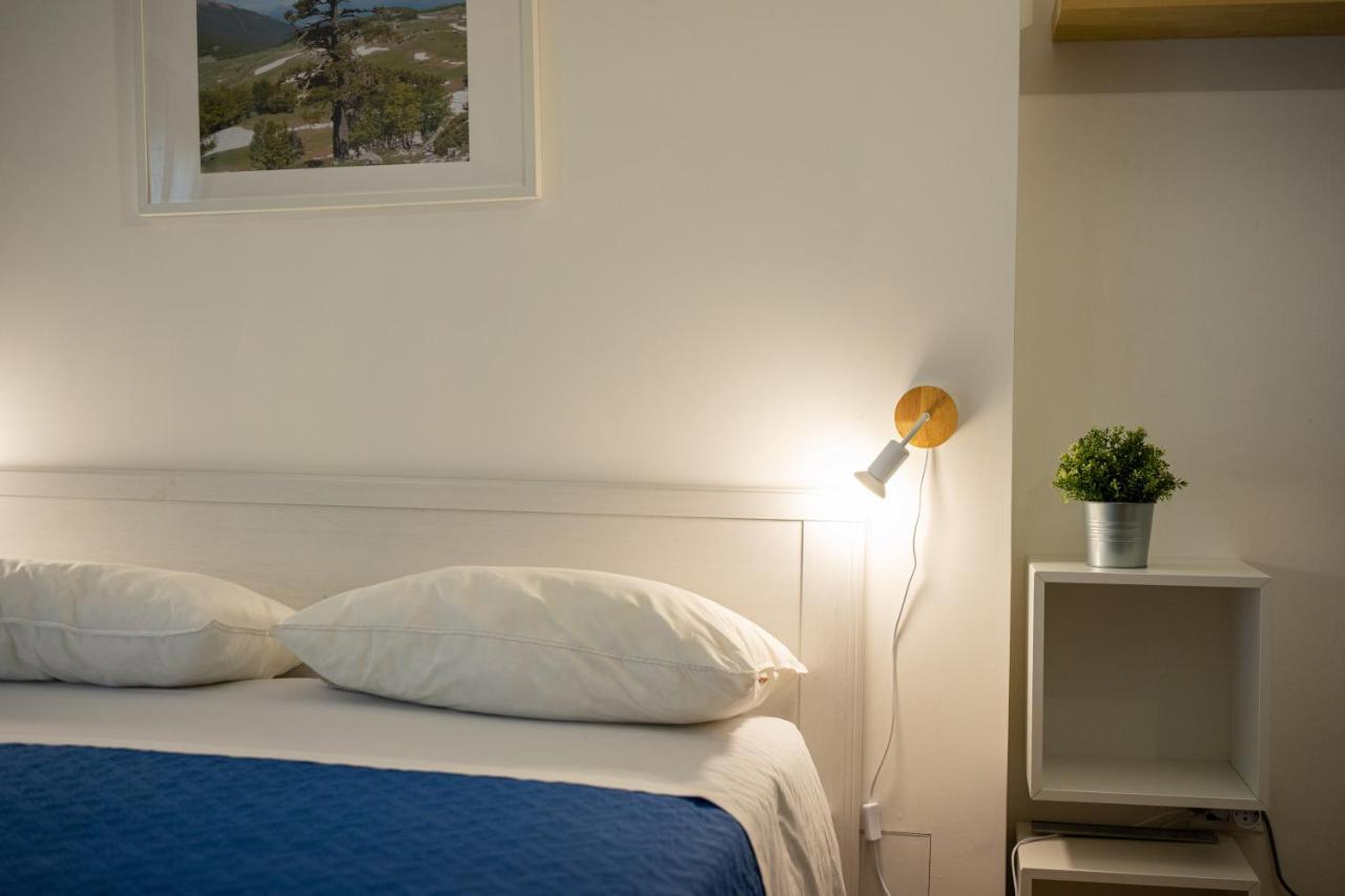 Casa Dell'Escursionista Bed & Breakfast Cerchiara di Calabria ภายนอก รูปภาพ